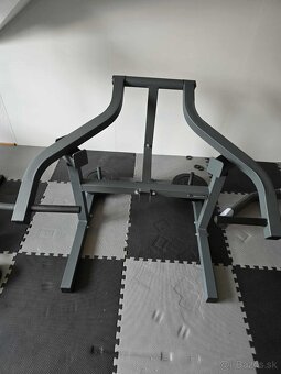 Predam Bench press lavicu - 3