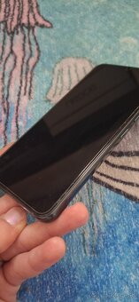 Samsung Galaxy S22 128GB Green – výborný stav + 5 krytov - 3