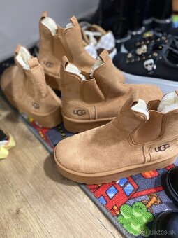 UGG Viac druhov - 3