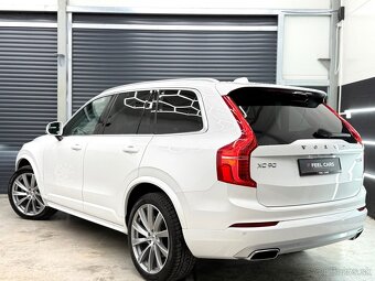 VOLVO XC90 B5 • 2020 • 103 000 km • Biela perleť • 7 miest - 3