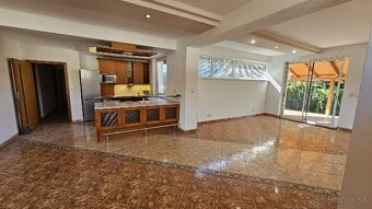 Rodinný dom Senec- Fándlyho ul 13 - 3