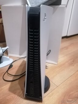 Playstation 5 s príslušenstvom - 3