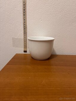 Kvetináče pekné - 3