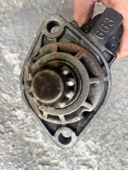 VW Tiguan 2,0TDi /CBAB/ štartér - 3