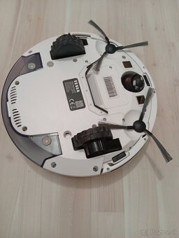 Robotický vysávač Tesla iq100 - 3