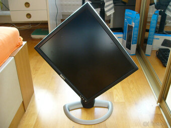 Predám DELL 17fpt - 3