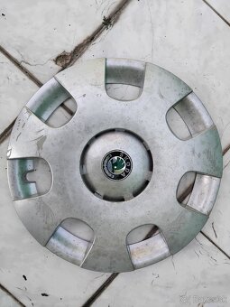 Puklice Škoda,Seat R16,R15,R14 - 3