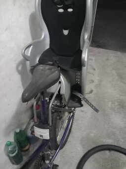 Horský bicykel z detskou sedačkou. - 3