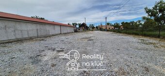 Na prenájom spevnená plocha 660m² v Nových Zámkoch - 3