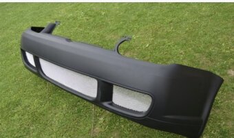 Predny naraznik R32 pre VW Golf 4 - 3