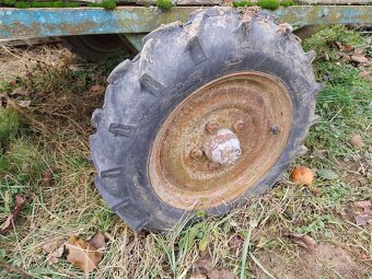 vlečka za traktor - 3