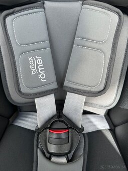 Autosedačka Britax Dualfix M i-size - 3