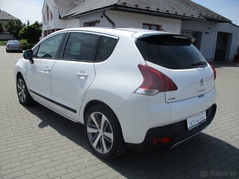 PEUGEOT 3008 Hybrid 4x4 Allure Pano HUD Navi LED - 3