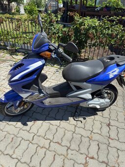 Yamaha Aerox 50 - 3