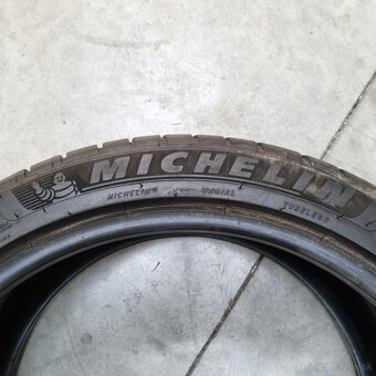 Letné pneumatiky 275/35 R19 MICHELIN DOT2624 - 3