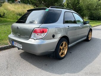 Subaru Impreza 2.0R - 3