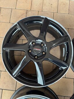 Sada 4x ALU diskov Dezent rozteč 5x112 66,6+krúžky 57,1 - 3