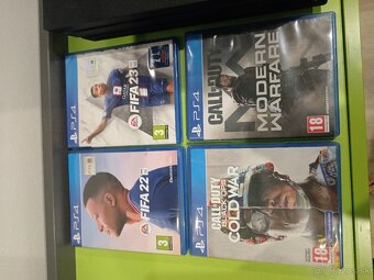 Play station 4 pro - 3