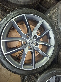 Vrs 3 škoda octavia Gemini R18 - 3