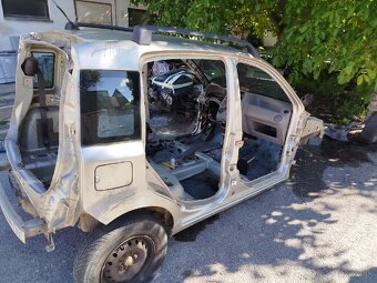 Rozpredám Fiat panda 1.1 benzin - 3