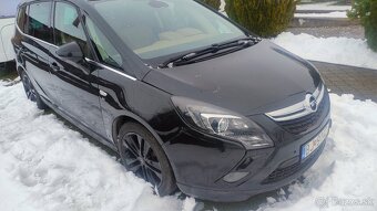 Predám Opel Zafira Tourer nepojazdné - 3