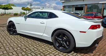 Chevrolet Camaro SS z roku 2015 - 3