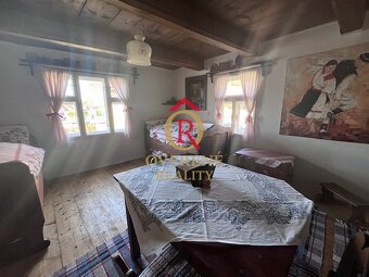 Útulná drevenička v tichej časti obce Komjatná - 3