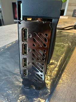 GIGABYTE RTX 4070 SUPER WINDFORCE OC 12G - 3