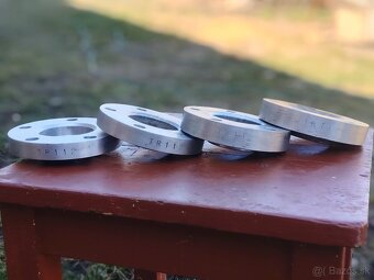 Rozširovacie podložky - 3