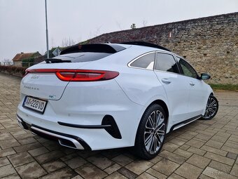 Kia ProCeed 1.5 T-GDi GT-Line A/T - 3