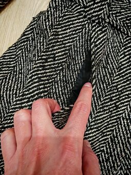 Dámsky elegantný kabát s opaskom - 3