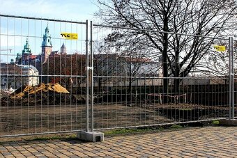 Kupim stavebný plot 5€/kus - 3