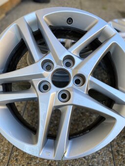 Toyota original disky - 3