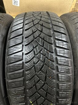 Zimné pneumatiky Goodyear 225/50R17 - 3
