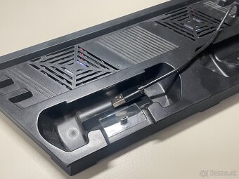 Chladiaca stanica s nabíjaním ovládačov pre PS4 Pro - 3