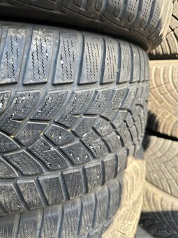 225/45 R17 zimne Goodyear - 3