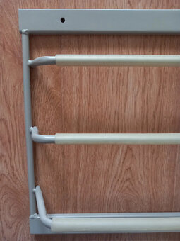 Komplement od ikea - 3radový výsuvný vešiak do skrine 35 cm - 3