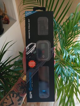 Selfie tyč s krytom na ovládač GoPro hero - 3