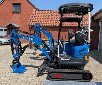 Minibagr mikrobagr minirýpadlo RIPPA R15 - 3