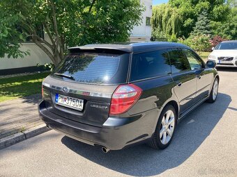 Subaru legacy - 3