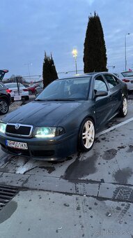 R18 5x100 225/40 - 3