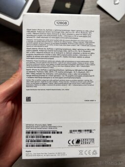 iPhone XR - 3