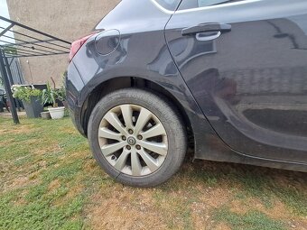 Opel astra J 2.0 CDTI 118 kw - 3