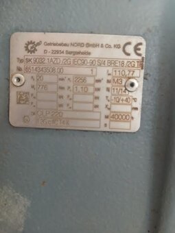 Elektromotor s prevodovkou - 3