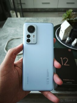 Predám Xiaomi 12 Pro 5G 12GB RAM 256 GB Pamäť - 3