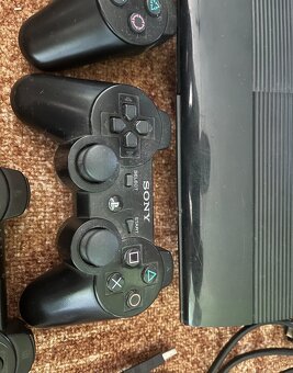 Predám - hernú konzolu Sony PS3 Playstation 3 Slim 500g - 3