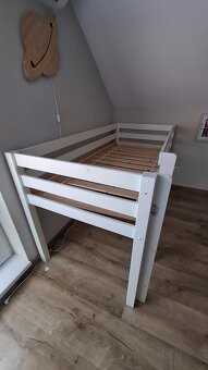 Vyvýšená posteľ - 3