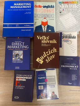 Knihy na predaj za symbolické ceny - 3