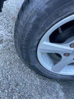 Zimné pneumatiky 215/65 r15 4ks - 3