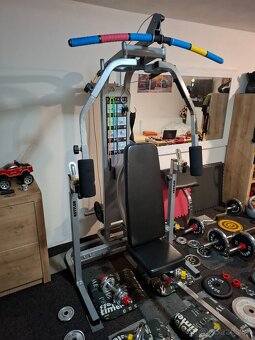 Posilovaci stroj - 3